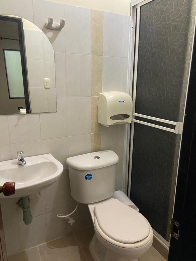 Otono Hostel Сан-Хиль Экстерьер фото