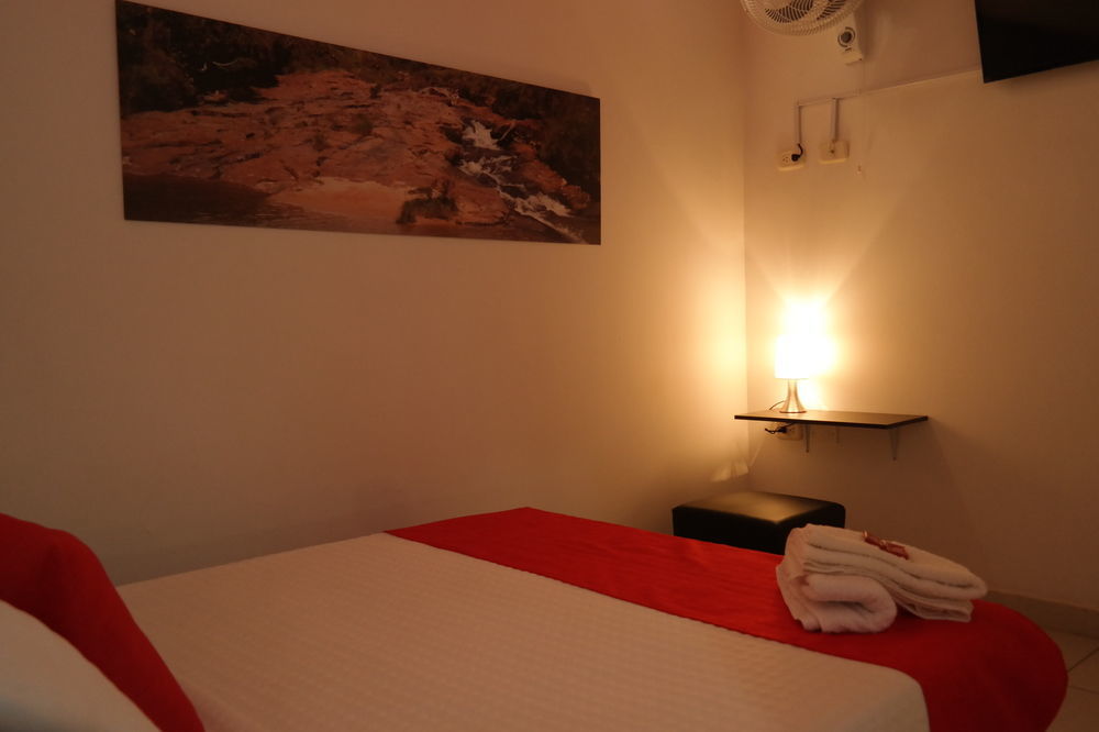 Otono Hostel Сан-Хиль Экстерьер фото